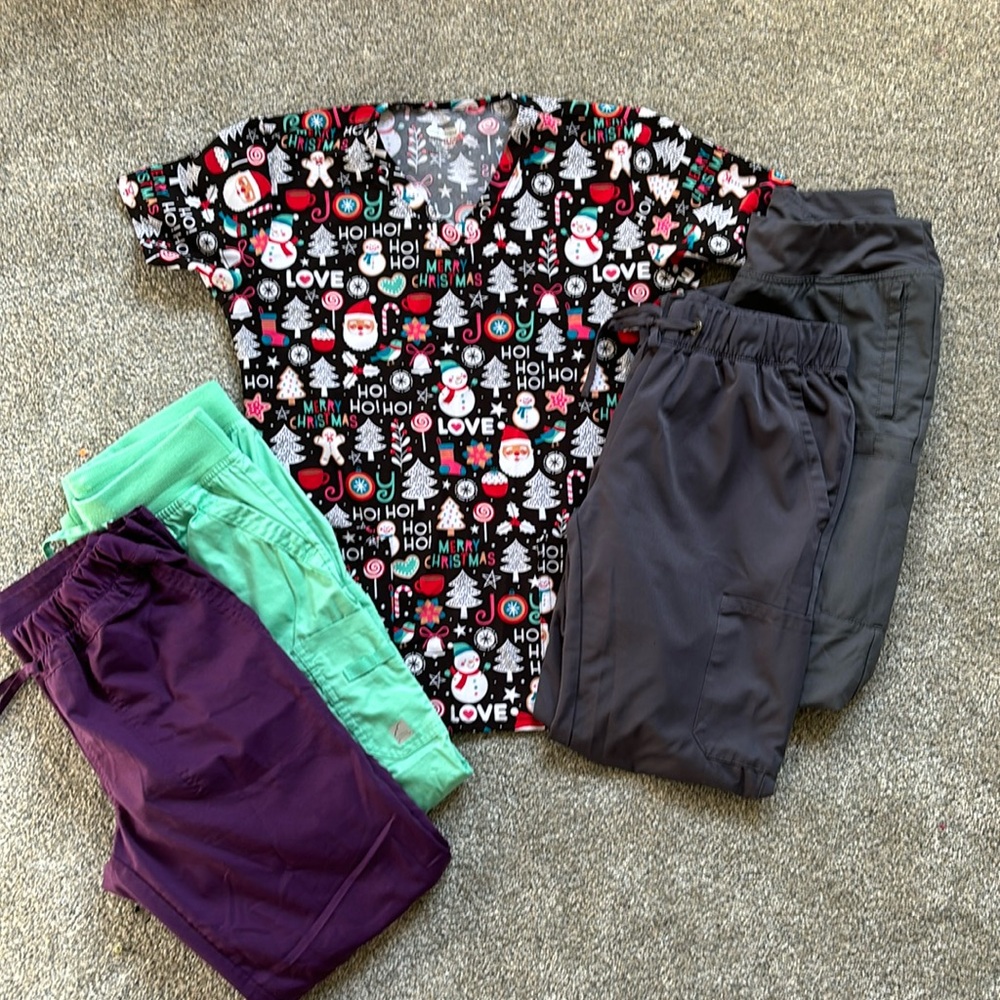Women’s scrub Bundle